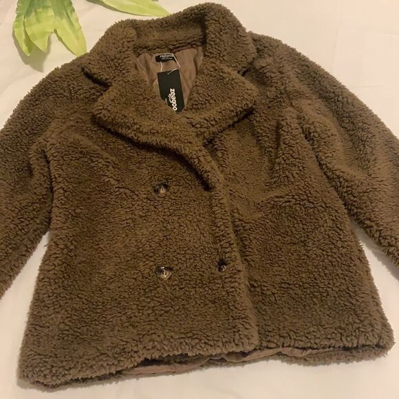 ⭐️NWT Zeagoo Faux Fur Teddy Fuzzy Coat⭐️ - Picture 9 of 15